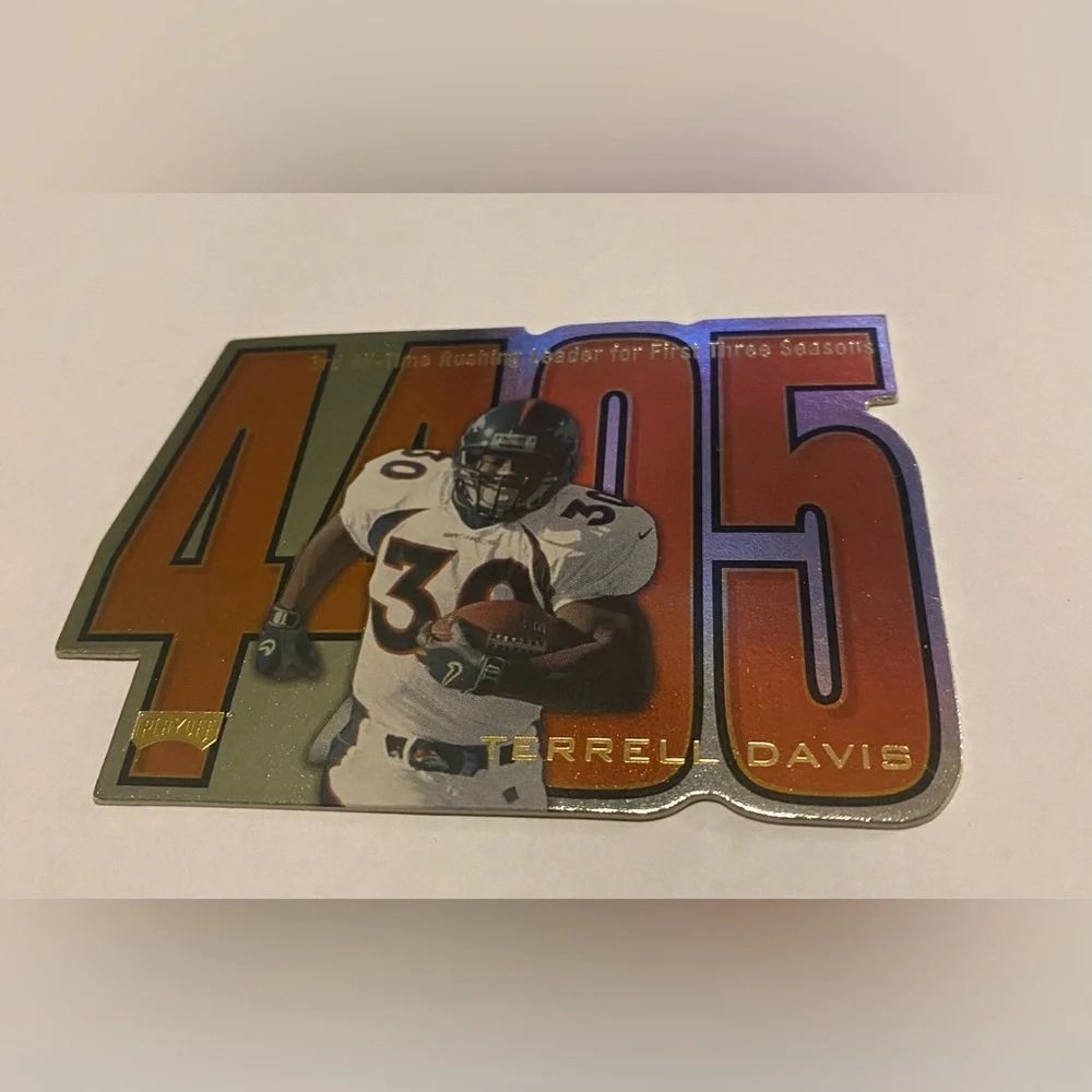 Terrell Davis Rare insert 1998 Playoff 4405 rushing yards Vintage Collectible